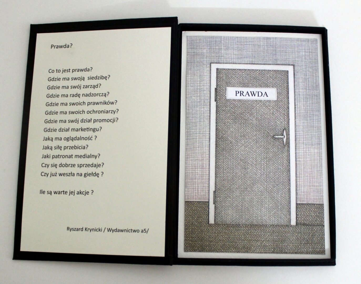Joanna Wiszniewska Domańska – przedmioty Galeria Sztuki Katarzyny Napiorkowskiej (12)